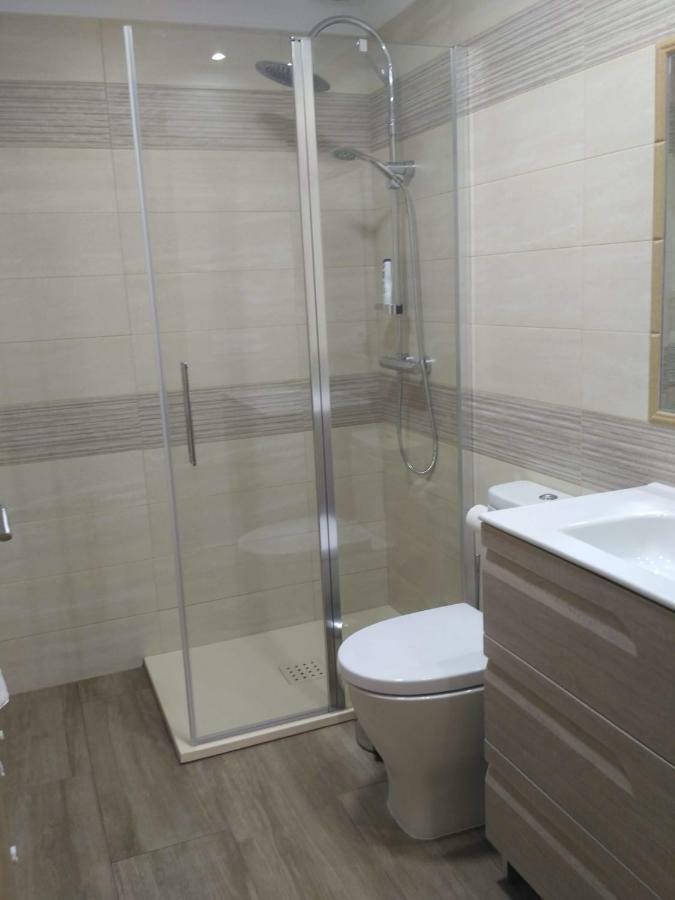 Apartamentos Camino Santo Toribio Mieses Buitenkant foto